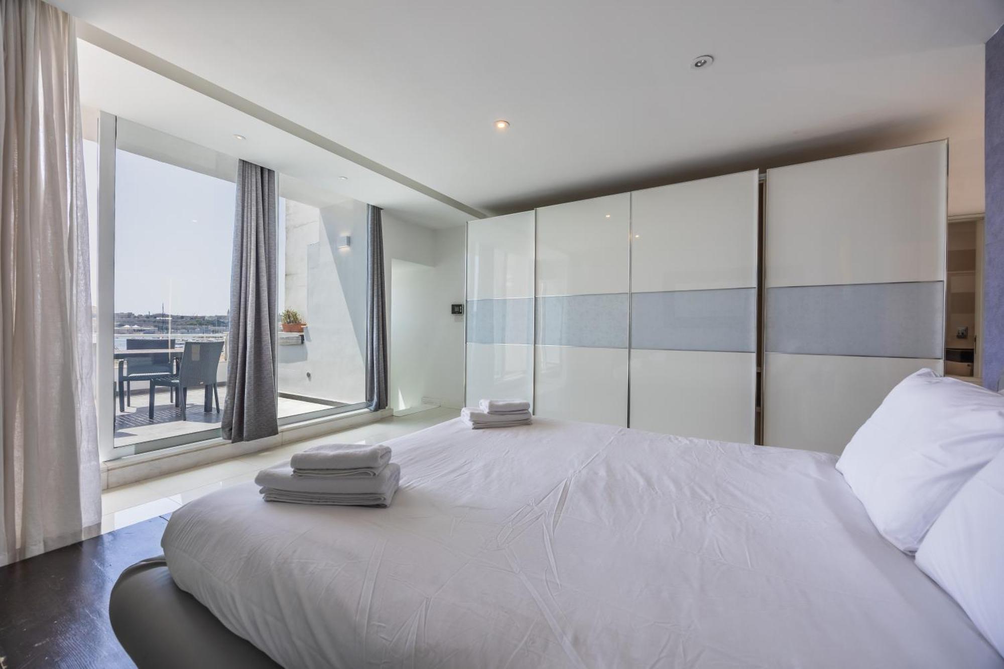 New Duplex Penthouse W Breathtaking Views By Sf Homes Gzira Exterior foto